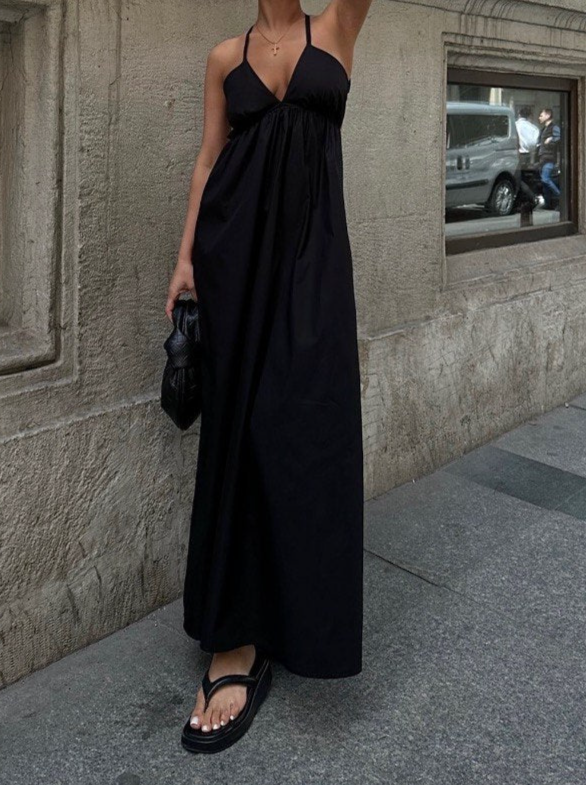 Vestido negro espalda cruzada