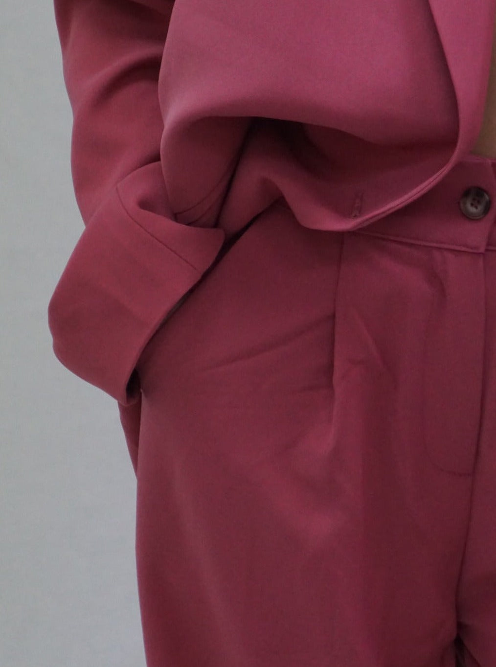 Pantalón traje rosa