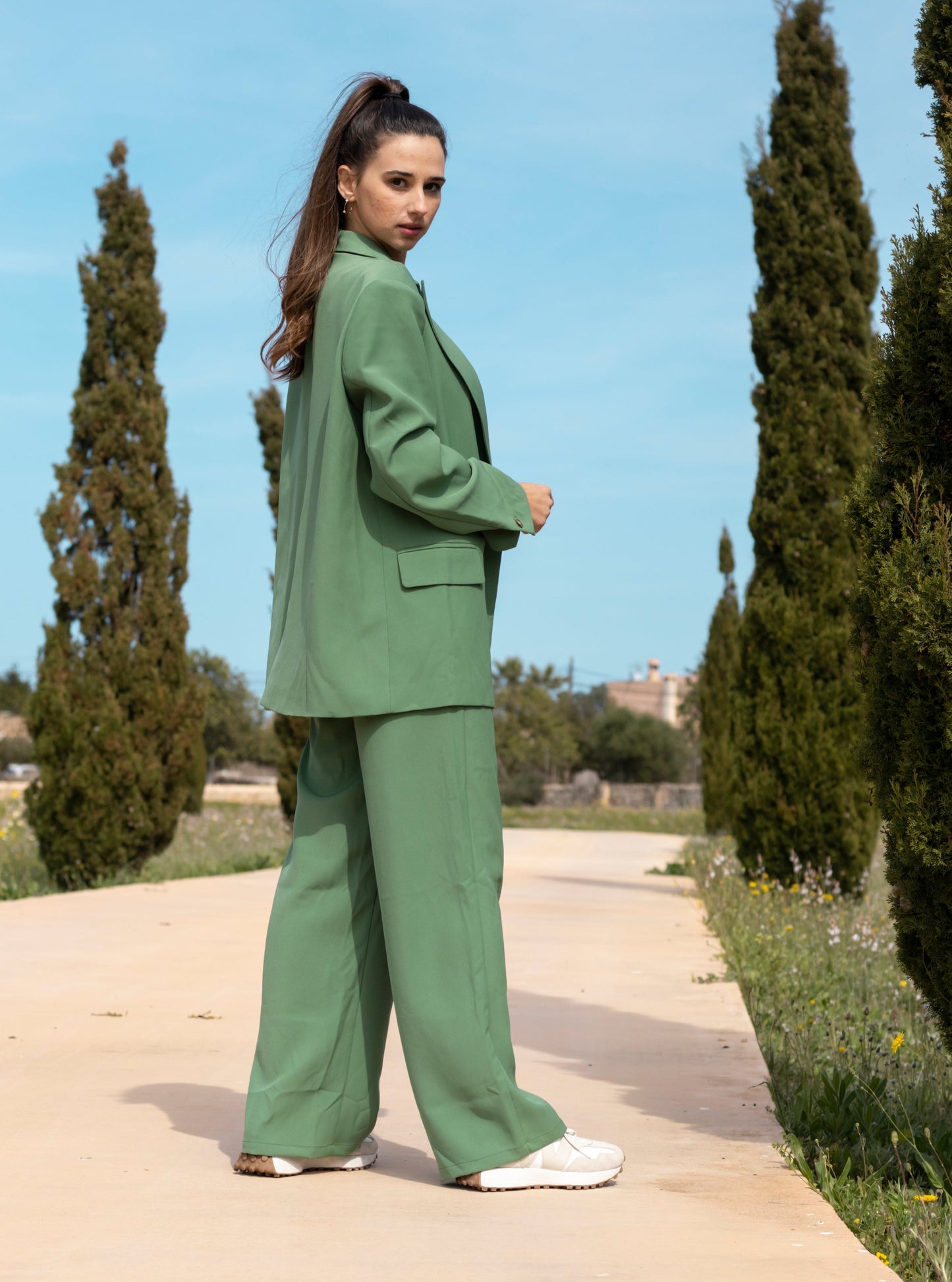 Pantalón de traje oversize verde